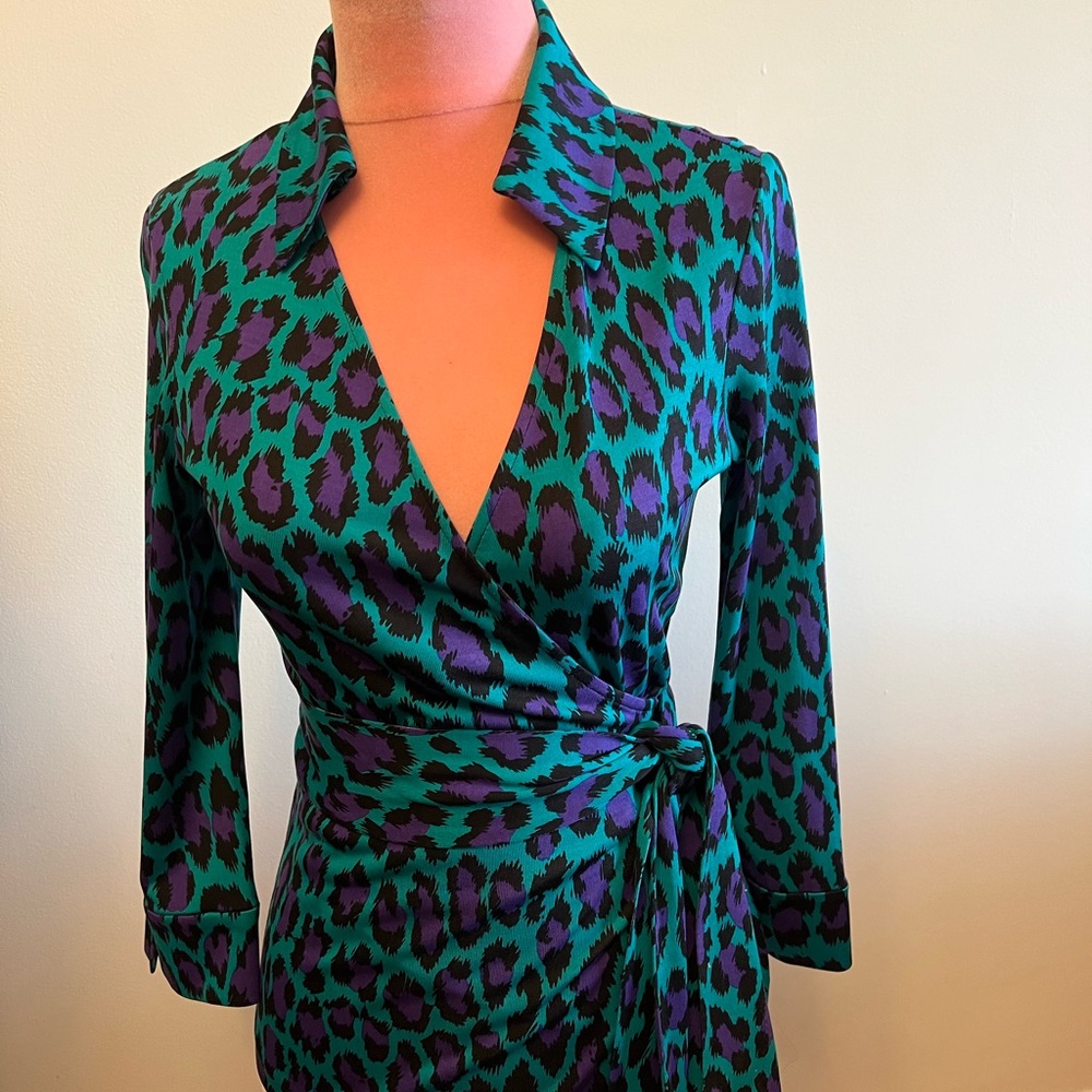 DVF wrap top
